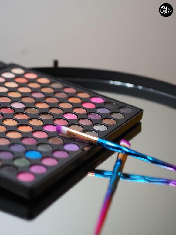 De l'iris noisette aux yeux bleus ou noirs, chaque regard possède sa palette idéale pour faire ressortir sa couleur.