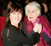 Cet immeuble était un véritable théâtre familial, entre comédie et passion.

Mathilde Seigner et sa tante Françoise Seigner à la première du film Camping à Biarritz. Photo par RINDOFF-BELLAK / BESTIMAGE