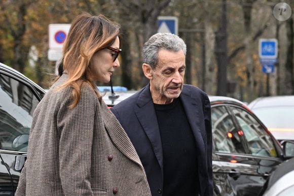 Nicolas Sarkozy et sa femme Carla Bruni vont déjeuner au restaurant Le Flandrin à Paris le lendemain de la sortie de prison de l'ancien président le 11 novembre 2025. Photo par Agence / Bestimage