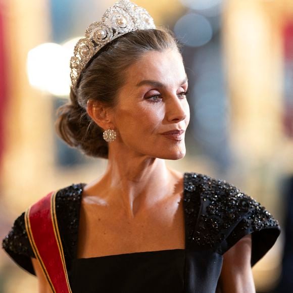 Le roi Felipe VI et la reine Letizia d'Espagne, accueillent Frank-Walter Steinmeier (Président fédéral de l'Allemagne) et sa femme Elke Budenbender pour un dîner de gala en leur honneur au palais royal à Madrid. Photo par LALO YASKY / BESTIMAGE