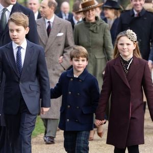 Le prince George de Galles, Le prince Louis de Galles, Mia Tindall - Les membres de la famille royale britannique lors de la messe du matin de Noël en l'église St-Mary Magdalene à Sandringham, le 25 décembre 2023.