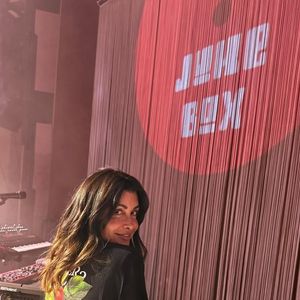 Instagram @jeniferofficiel