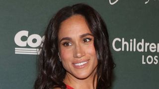 Archie et Lilibet sont partout : ce subtil détail du dernier look de Meghan Markle le prouve !