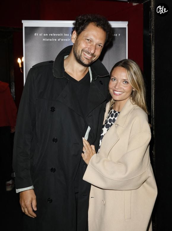Exclusif - Eric Antoine et sa femme Gennifer Demey - Célébrités assistent au spectacle "Dans les étoiles" par l'astrophysicien David Elbaz au théâtre de la Gaîté Montparnasse à Paris le 22 september 2025. © Marc Ausset-Lacroix/Bestimage