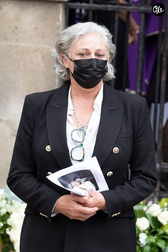 Florence Belmondo - Obsèques de Jean-Paul Belmondo en en l'église Saint-Germain-des-Prés, à Paris le 10 septembre 2021. © Cyril Moreau / Bestimage