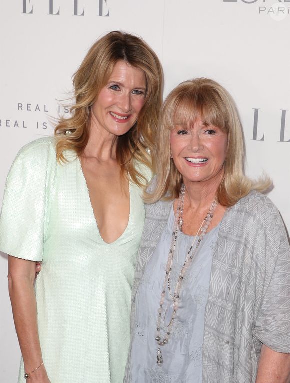 Diane Ladd et Laura Dern à Beverly Hills.

Photo : Backgrid USA / Bestimage



Pictured: Diane Ladd, Laura Dern