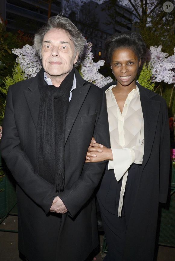Yves Simon et Patrice-Flora Praxo - Prix de la Closerie des Lilas 2014 à Paris, le 8 avril 2014.

COADIC GUIREC / BESTIMAGE
