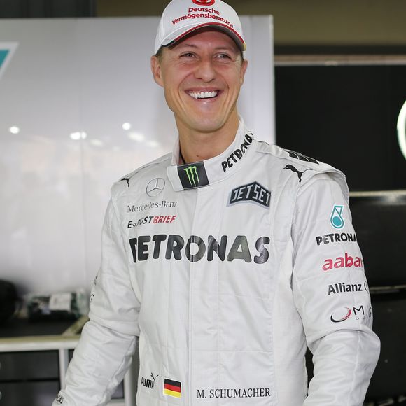 C'est ce mystère, dans lequel vit désormais Michael Schumacher, qui a donné de scandaleuses idées à un homme, âgé de 53 ans.

Michael Schumacher - Grand Prix de Formule 1 à Sao Paulo au Brésil le 25 novembre 2012. API / BESTIMAGE