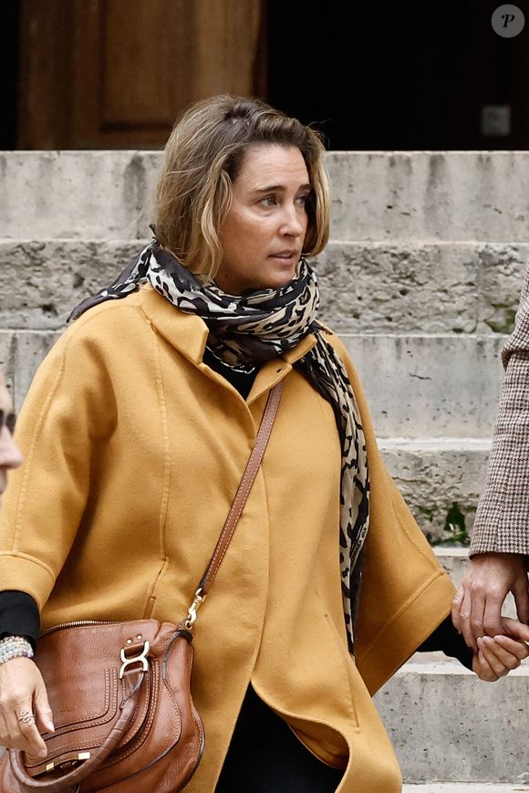 Vahina Giocante avait fait le déplacement ce mercredi 13 novembre.

Vahina Giocante - Personnalités à la cérémonie en hommage à Tchéky Karyo en l'église Saint Roch à Paris le 13 novembre 2025.