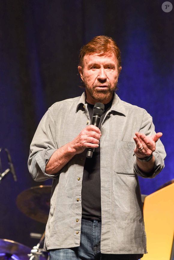 Il était père de cinq enfants, issus de deux mariages et d'une liaison passée.

Chuck Norris au "Wizard World Comic Con" à Philadelphie, le 3 juin 2017.
© Ricky Fitchett via Zuma Press/Bestimage