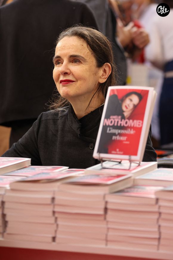 Amélie Nothomb, à la Halle Georges Brassens de Brive-la-Gaillarde, le 8 novembre 2024. Foire du Livre de Brive 2024. . © Jean-Marc Lhomer / Bestimage