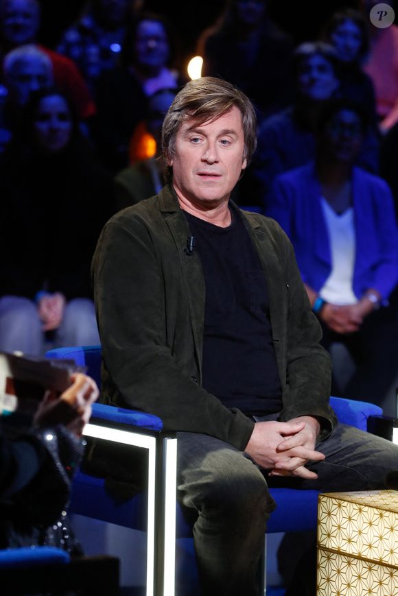 Exclusif - Thomas Dutronc - Enregistrement de l'émission "La Boîte à Secrets N°20" dans les studios de la Cité du Cinéma à Saint-Denis, présentée par F.Bollaert et diffusée le 10 janvier sur France 3
© Christophe Clovis / Bestimage