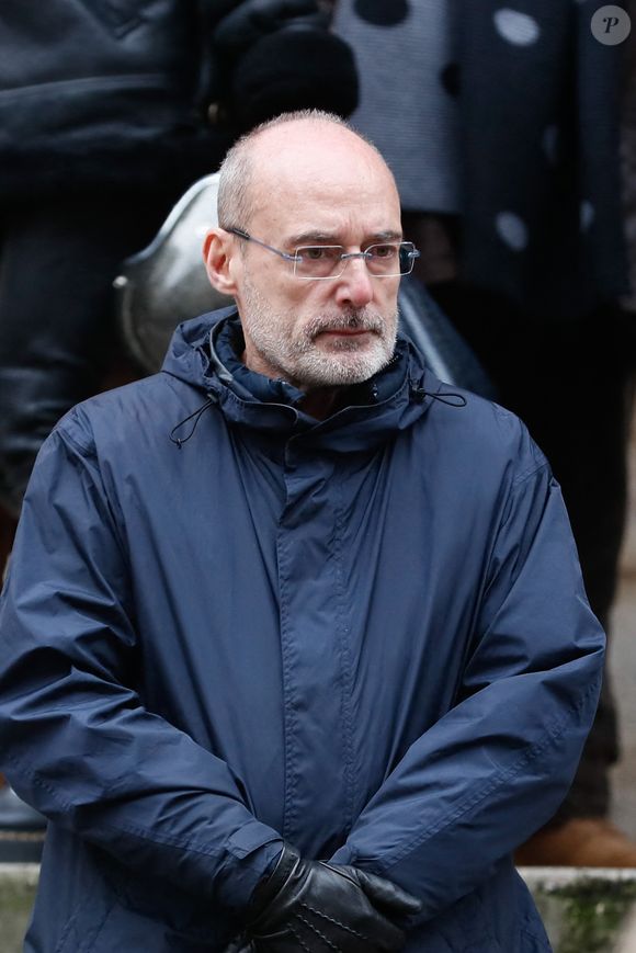 Gilles Muzas - Sorties des obsèques de Niels Arestrup à l'Église Saint-Roch à Paris. Le 10 décembre 2024
© Christophe Clovis / Bestimage