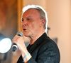 "Herbert est décédé à 18h à l'hôpital de Fontainebleau. Il luttait depuis quelque temps contre un cancer du poumon", a-t-elle précisé

Herbert Léonard durant le dîner de Gala caritatif de l'association Enfant Star et Match à l'hôtel Negresco à Nice, le 8 juin 2024. © Bruno Bebert / Bestimage