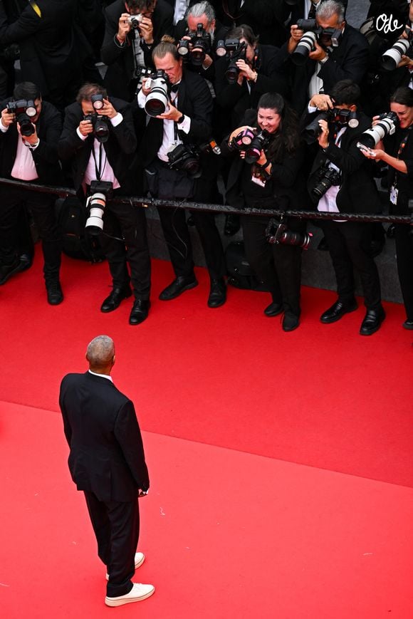 Denzel Washington - Montée des marches du film « Highest 2 Lowest » lors du 78ème Festival International du Film de Cannes, au Palais des Festivals à Cannes. Le 19 mai 2025
© Estelle Carlier / Pool /  Bestimage