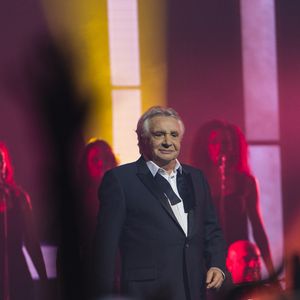 Ultime concert de Michel Sardou pour la dernière date de son spectacle "La dernière danse" à la Seine Musicale à Boulogne-Billancourt le 12 avril 2018. Le chanteur a rassemblé plus de 400 000 spectateurs pour une tournée de 82 concerts.  © Pierre Perusseau/Bestimage