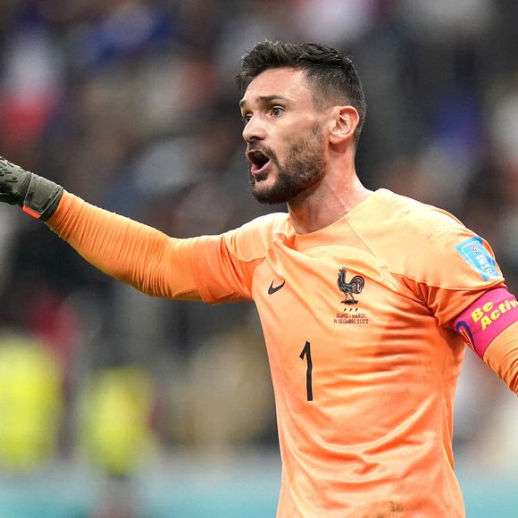 Photo d'archive datée du 14 décembre 2022 montrant le gardien de but français Hugo Lloris lors de la demi-finale de la Coupe du monde de la FIFA.  Crédit photo : Adam Davy/PA Wire. Référence unique n° 70504036 ... Voir l'article PA « SOCCER Lloris ». Crédit photo : Adam Davy/PA Wire.