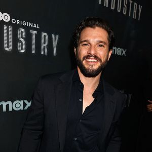 Sophie Turner et Kit Harington ne sont pas que d’anciens collègues. Leur amitié, née sur les plateaux de HBO, s’est transformée en lien durable...
Kit Harington assiste à la projection spéciale de la saison 3 de 'Industry' de HBO au Metrograph, New York City, NY, USA le 5 août 2024. Photo by Dave Allocca/StarpixINSTARimages/ABACAPRESS.COM