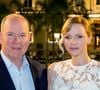 Charlene et Albert de Monaco ont reçu deux invités spéciaux.

Le prince Albert II de Monaco et la princesse Charlene lors du 19ème trou de golf de la Princess of Monaco Cup 2025 dans les Jardins des Boulingrins, Place du Casino à Monaco. © Bruno Bebert / Bestimage