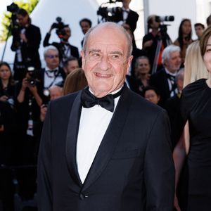 Pierre Lescure - Montée des marches de la cérémonie de clôture du 78ème Festival International du Film de Cannes, au Palais des Festivals à Cannes. Le 24 mai 2025
© Jacovides-Moreau / Bestimage
