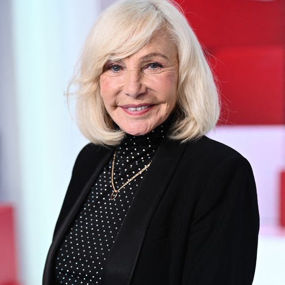 Pour France Dimanche, Michèle Torr évoque la réaction de ses proches

Exclusif - Michele Torr - Enregistrement de l'émission Vivement dimanche au studio Gabriel, présentée par M.Drucker et diffusée sur France 3 le 8 octobre 2023.
© Guillaume Gaffiot / Bestimage