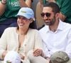 Il s'appuie sur sa propre expérience notamment, avec son dernier fils, lui qui est papa de trois enfants. 

Jimmy Mohamed et sa femme Souailla - Célébrités dans les tribunes des Internationaux de France de tennis de Roland Garros 2024 à Paris le 26 mai 2024. © Moreau-Jacovides/Bestimage