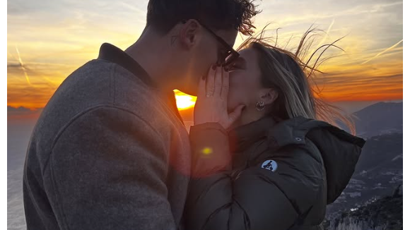 "Il était temps, tu allais finir vieille fille" : Une figure de M6 annonce son mariage, cet animateur de la chaîne pas tendre avec elle