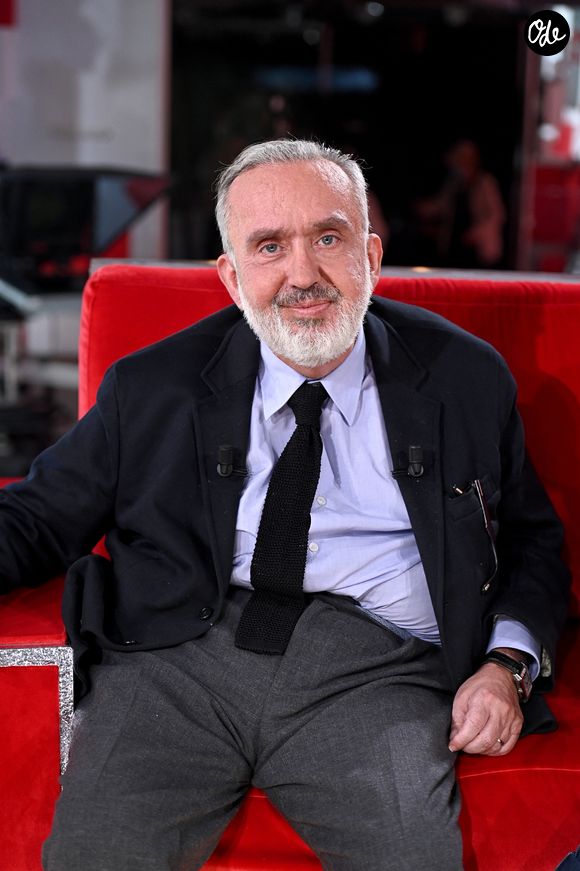 Exclusif -  Dominique Farrugia  Enregistrement de l'émission Vivement dimanche au studio Gabriel, presentée par Michel Drucker . Diffusion sur France 2 le 27/02/2022. Guillaume Gaffiot/Bestimage