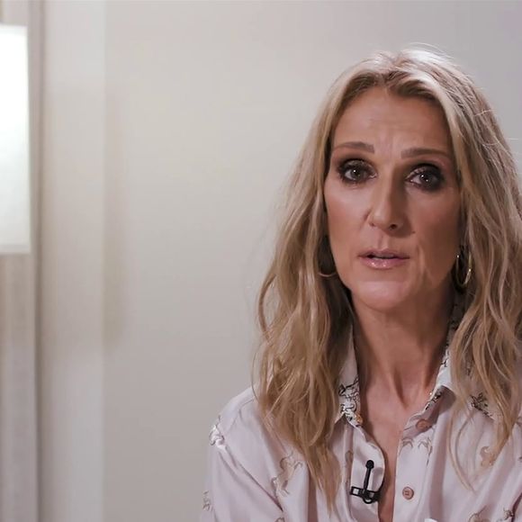 La chanteuse a publié un message plein d'émotion sur Instagram suite à la disparition du journaliste vendredi 20 mars 2026. 

Céline Dion conseille à Drake de ne pas se faire tatouer son visage suite aux déclarations du rappeur.  @Backgrid UK/ Bestimage