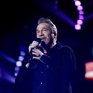 Exclusif - Florent Pagny lors de l'enregistrement de l'émission "Serge Lama, le dernier rappel" présentée par F. Bollaert, diffusée le vendredi 21 novembre 2025 sur France 3 à 21h10, au théâtre Marigny à Paris, France, le 29 avril 2025. © Clovis-Moreau/Bestimage
