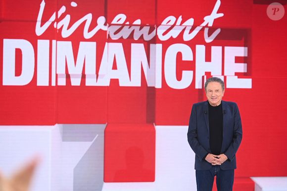 Ce n'est pas la première fois que cela arrive : en septembre, deux numéros ont déjà sauté.

Exclusif - Michel Drucker - Enregistrement de l'émission Vivement dimanche au studio Rive Gauche, présentée par M.Drucker, diffusée le 07 septembre 2025 sur France 3.  © Guillaume Gaffiot / Bestimage