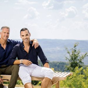 Ce dimanche 7 septembre, ils ont partagé des images d'eux prenant du bon temps sur la Côte d'Azur,

Sur la photo : Ralf Schumacher et son partenaire Etienne Bousquet-Cassagne. Le 21/08/2024 © Imago/Panoramic/Bestimage