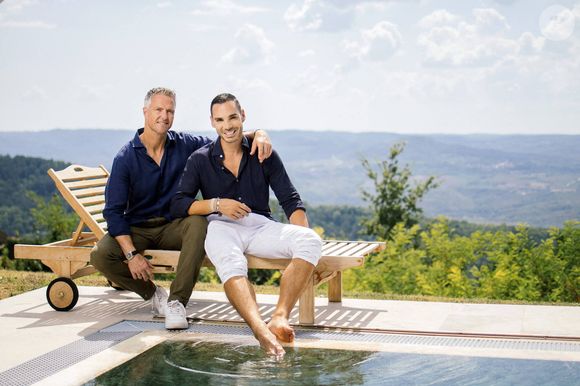 Ce dimanche 7 septembre, ils ont partagé des images d'eux prenant du bon temps sur la Côte d'Azur,

Sur la photo : Ralf Schumacher et son partenaire Etienne Bousquet-Cassagne. Le 21/08/2024 © Imago/Panoramic/Bestimage
