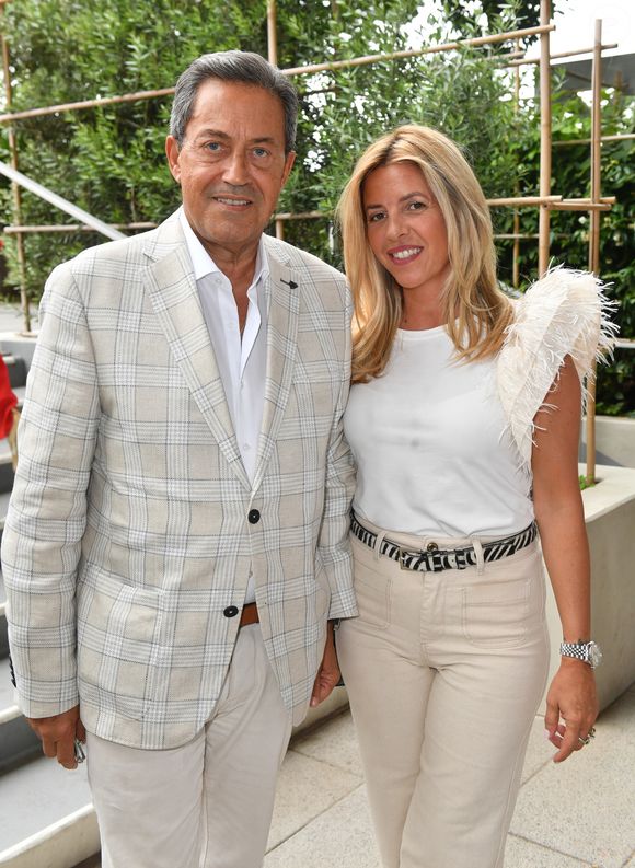 Georges Fenech et sa compagne Marie - 2ème édition du gala "Coeur Central" au profit de Terre d'Impact fonds de dotation de la FFT et de l'association "Fête le Mur "sur le Court Central Philippe Chatrier à Roland Garros, Paris le 28 juin 2023. © Veeren/Bestimage