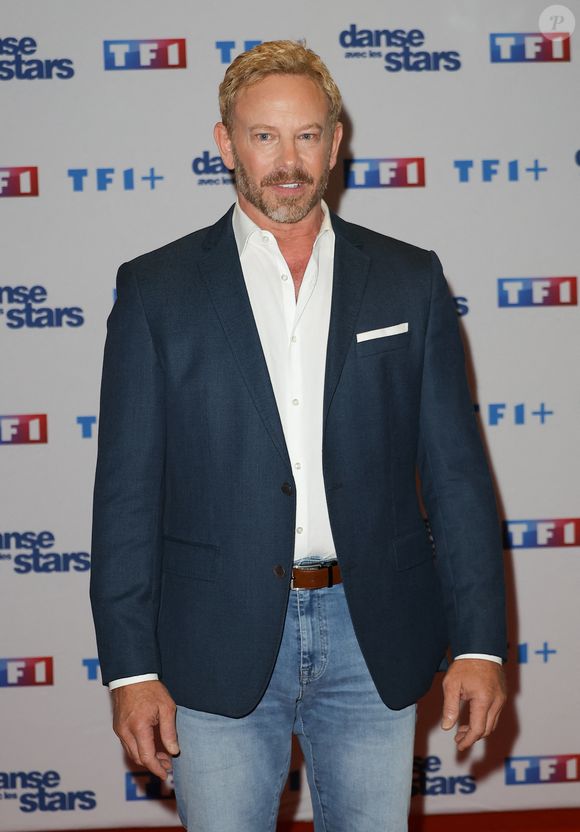 Ian Ziering - Photocall de lancement de la saison 2026 de "Danse avec les stars" (DALS) au siège de TF1 à Boulogne-Billancourt le 18 décembre 2025. © Coadic Guirec/Bestimage