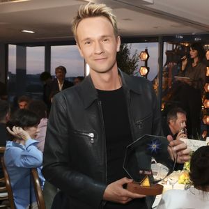 Exclusif - Cyril Feraud - Première édition du Multi Screen Grand Prix : une célébration inédite de la création audiovisuelle française dans le cadre prestigieux du Pullman Paris Tour Eiffel sous la présidence de S. Martin (Directeur Général de l’ARPP : l’Autorité de Régulation Professionnelle de la Publicité et également Président de La Fabrique des Formats) et animée par E. Eméyé (journaliste et présentatrice).
Cet événement a rassemblé les professionnels de l’audiovisuel autour d’une ambition commune : mettre à l’honneur l’excellence de la création française tous formats confondus. Paris le 12 juin 2025 - © Jack Tribeca / Bestimage