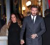 Ils étaient déjà les rois incontestés du glamour, les voilà désormais couronnés rois des affaires.

Paris, FRANCE David et Victoria Beckham sortent de leur hôtel à Paris, accompagnés de leurs fils Romeo et Cruz et de leurs amies Kim et Jackie. La famille s'est montrée élégante lors d'un dîner nocturne.



Sur la photo : David Beckham, Victoria Beckham