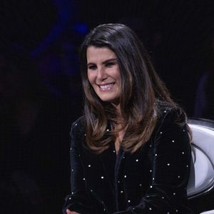 Cette publication est l'occasion parfaite pour rappeler à quel point Karine Ferri a construit un véritable cocon familial solide et aimant avec l'homme de sa vie. 

Exclusif - Karine Ferri - Enregistrement de l'émission "La chanson secrète 13", présentée par N.Aliagas et diffusée le 29 décembre sur TF1
© Guillaume Gaffiot-Cyril Moreau / Bestimage