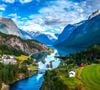 La Norvège s’impose comme une destination d’exception grâce à ses paysages grandioses mêlant fjords spectaculaires, montagnes escarpées, forêts sauvages et aurores boréales. 

Dans les profondeurs d'un fjord norvégien. - © Cookelma / 123RF