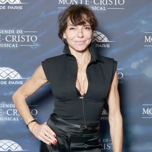 Dès les premières lignes, elle évoque le déni qui accompagne souvent la consommation.

Sandra Sisley - Générale presse de la comédie musicale " La Légende de Monte Cristo " au Dôme de Paris le 29 janvier 2026.
© Christophe Aubert via Bestimage