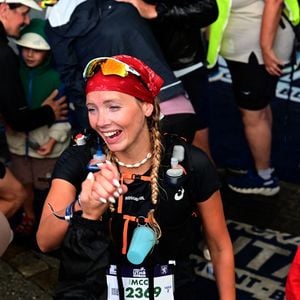 Amandine Petit (9 heures et 3 minutes) à l'arrivée de la course MCC (40 kms) de l'UTMB (Ultra Trail du Mont Blanc) à Chamonix le 24 août 2026.

© Romain Doucelin / Bestimage