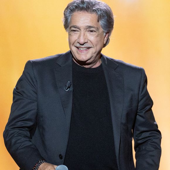 Exclusif - Frédéric François lors de l'enregistrement de l'émission "La Boîte à secrets", présentée par F.Bollaert et diffusée le 16 janvier 2026 sur France 3, dans les studios du Lendit à Saint-Denis, France, le 16 décembre 2025. © Cyril Moreau/Bestimage