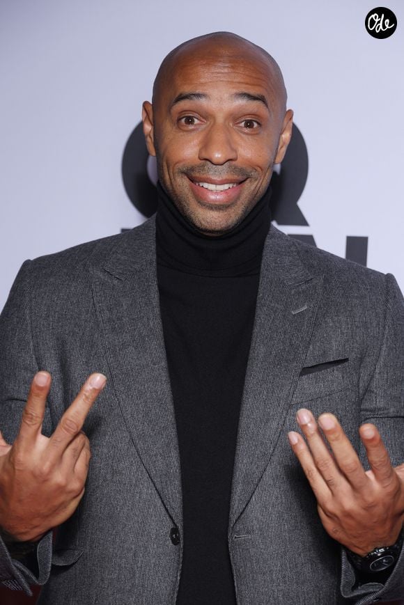 En 2024, il a notamment choisi de rejoindre une entreprise française en devenant actionnaire de Kabuto, une marque spécialisée dans les bagages haut de gamme. 

Thierry Henry - People au photocall de la soirée "GQ Men of the Year awards 2024" à l'hôtel Plaza à Paris. Le 20 novembre 2024
© Denis Guignebourg / Bestimage