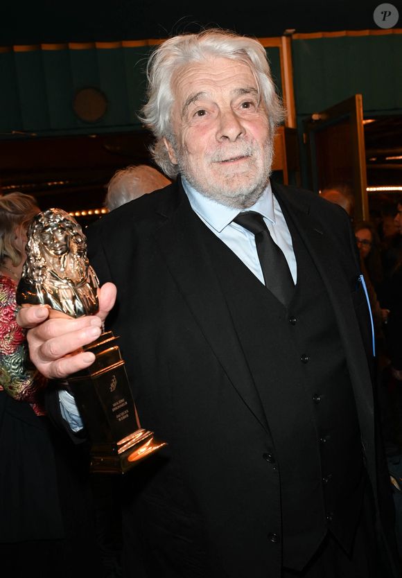 Jacques Weber, Molière d'Honneur au photocall de la 33ème cérémonie des Molières aux Folies Bergère à Paris le 30 mai 2022.
© Coadic Guirec / Bestimage