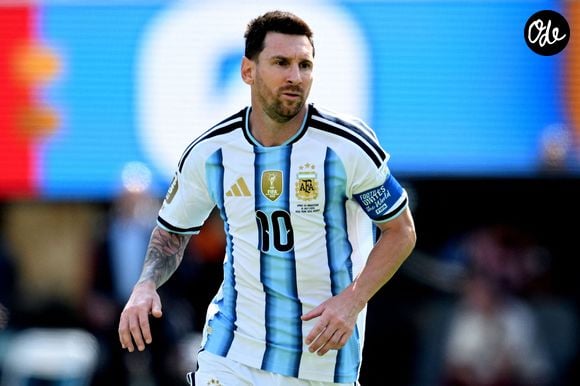 Grâce au système « Dezervator », un ascenseur à voitures unique, il rejoint son logement sans passer par le hall de l'immeuble.

New York (États-Unis), le 19 juillet 2026. Lionel Messi lors de la finale de la Coupe du monde de la FIFA 2026 entre l'Argentine et l'Espagne.