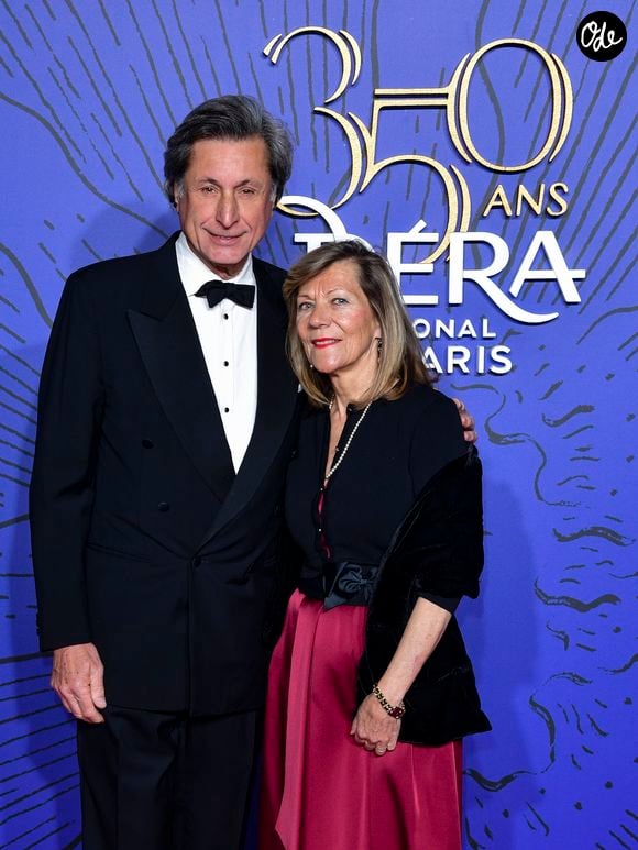 Patrick de Carolis et sa femme Carol-Anne lors du photocall du gala du 350ème anniversaire de l'Opéra Garnier à Paris, France, le 8 mai 2019. © Pierre Perusseau/Bestimage