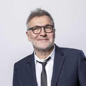 Exclusif - Laurent Ruquier - Studio - Enregistrement de l'émission "La chanson secrète", présentée par N.Aliagas et diffusée le 29 décembre sur TF1
© Guillaume Gaffiot-Cyril Moreau / Bestimage