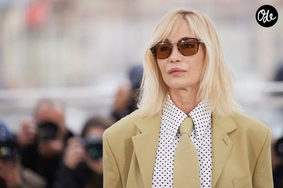 Emmanuelle Béart, co-présidente du jury - Photocall du jury Caméra d'Or lors du 77ème Festival International du Film de Cannes (14 - 25 mai 2024), le 15 mai 2024. © Moreau / Jacovides / Bestimage