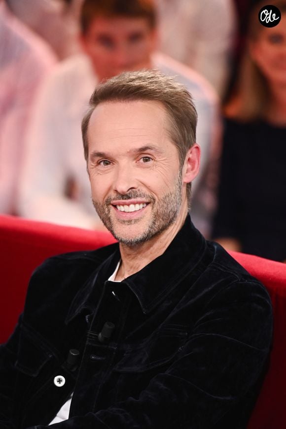 Exclusif - Damien Thevenot lors de l'enregistrement de l'émission Vivement Dimanche, au studio Rive gauche, à Paris, France, le 22 octobre 2025, présentée par M.Drucker, diffusée sur France 3 le 16 novembre 2025. © Guillaume Gaffiot/Bestimage