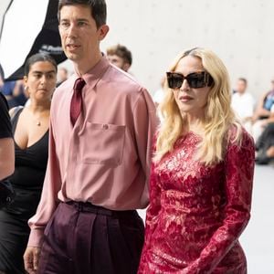 Stuart Price, Madonna - People au défilé de mode homme Saint Laurent Printemps/Eté 2027 dans le cadre de la Fashion Week de Paris le 23 juin 2026.